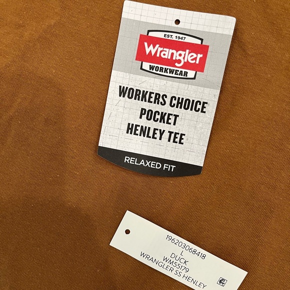 NWT 2 Wrangler “Work Wear” Shirts - Picture 2 of 8
